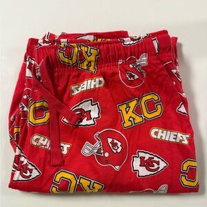 Old Navy Red NFL Team Apparel Shirt